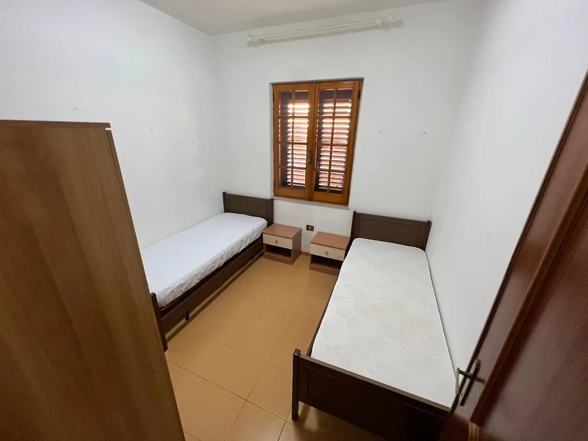 Casa Maestrale Apartment Gonnesa 0*,